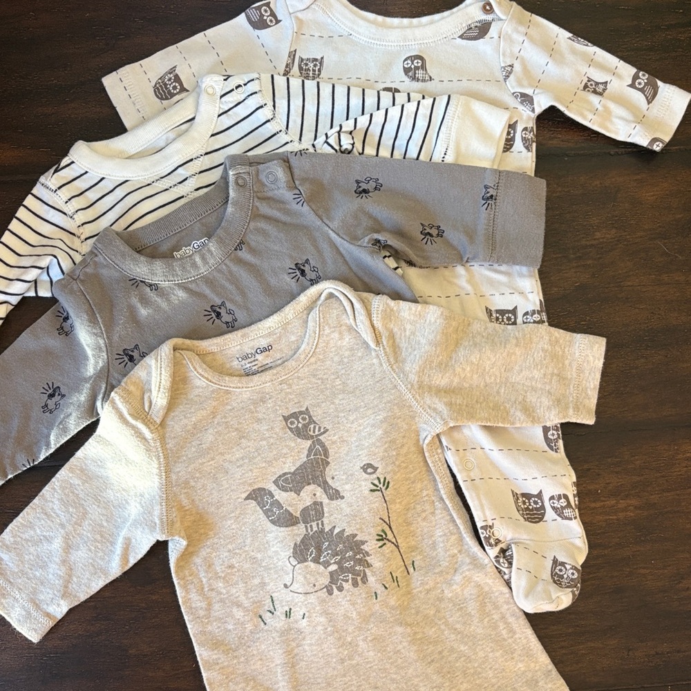 Baby GAP Gray and Cream baby bundle 4 pieces